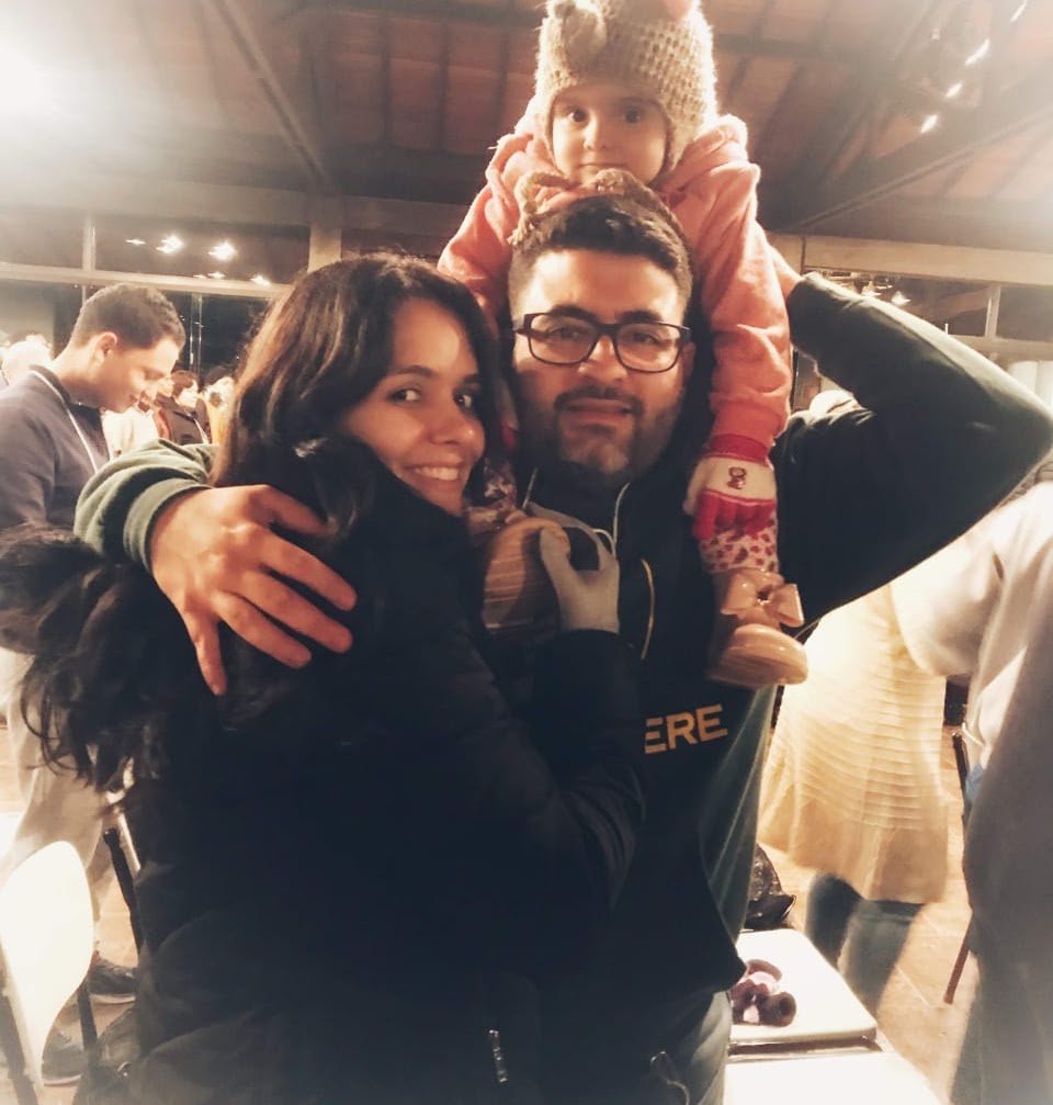 Iron com a família